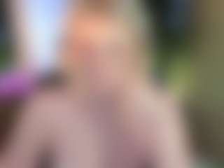 ELLIE's Live Sex Cam Show