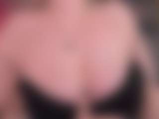 ELLIE's Live Sex Cam Show