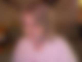 Live cam show with ELLIE - Cosplay Granny on nudelive.tv