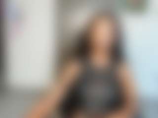 Live cam show with H3lloTitty - Living Room on MyBangCams