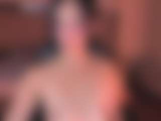 Live cam show with AlessaRomero - Flashing on hotwifechat.live