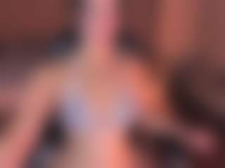 Live cam show with AlessaRomero - Petite on MyBangCams | colombia