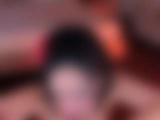 Live cam show with AlessaRomero - Average on Camsoda