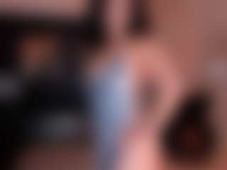 AlessaRomero's Live Sex Cam Show