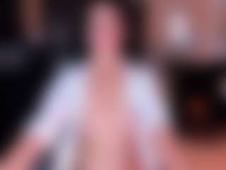 AlessaRomero's Live Sex Cam Show