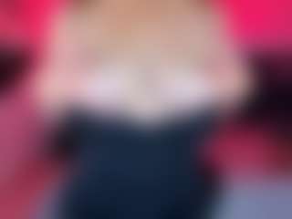 AlessaRomero's Live Sex Cam Show