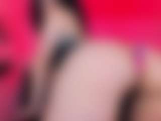 AlessaRomero's Live Sex Cam Show