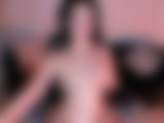 AlessaRomero's Live Sex Cam Show