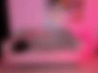 Live cam show with AlessaRomero - Brown Eyes on Camming Site