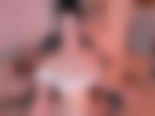AlessaRomero's Live Sex Cam Show