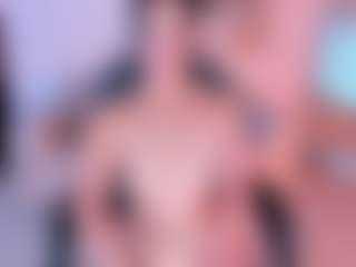 AlessaRomero's Live Sex Cam Show