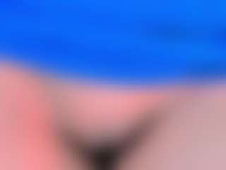 Live cam show with AlessaRomero - Bedroom on SpankPalCams