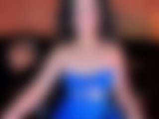 Live cam show with AlessaRomero - Average on crypto-cams