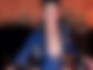 Live cam show with AlessaRomero - Petite on Strip Flash - Live Sex Shows