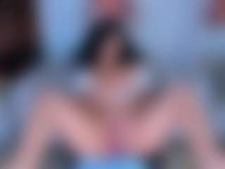 AlessaRomero's Live Sex Cam Show