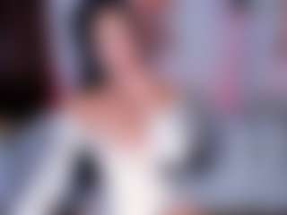 Live cam show with AlessaRomero - Petite on Camsoda