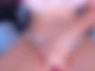 Live-Cam-Show mit AlessaRomero - Flashing auf Camsoda