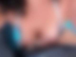 AlessaRomero's Live Sex Cam Show