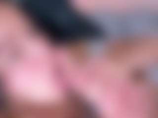 AlessaRomero's Live Sex Cam Show