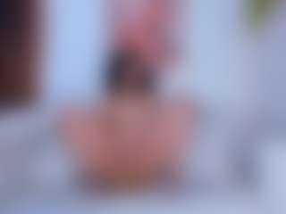 AlessaRomero's Live Sex Cam Show