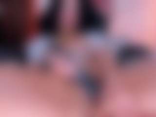 AlessaRomero's Live Sex Cam Show