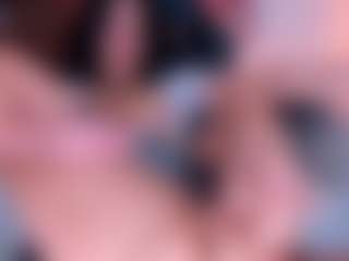 AlessaRomero's Live Sex Cam Show