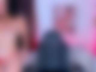 AlessaRomero's Live Sex Cam Show
