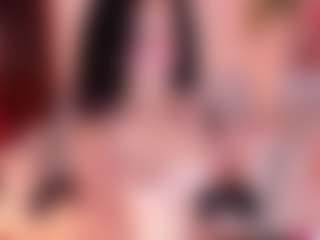 AlessaRomero's Live Sex Cam Show