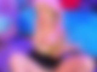 Live cam show with AliceBenet - Red Hair on galaxygirlnitro.com
