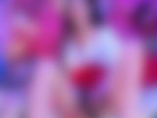 Live cam show with AliceBenet - Red Hair on Camsoda.co