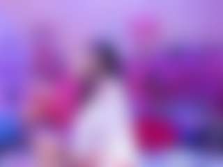 Live cam show with AliceBenet - Lovense on livesexfox.com