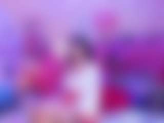 Live cam show with AliceBenet - Vr Sex on SxyPornLive