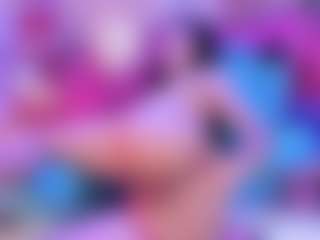 Live cam show with AliceBenet - Big Tits on SxyPornLive