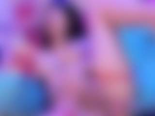Live cam show with AliceBenet - Latina on Camsoda | colombia