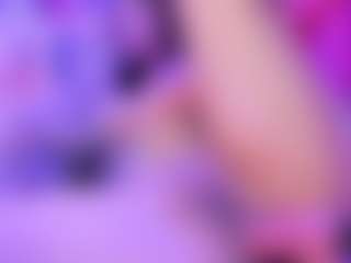 Live cam show with AliceBenet - HD Latina on Hubzter Live