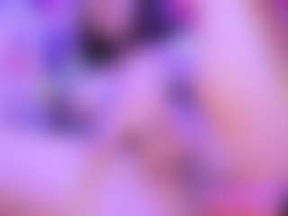 Live cam show with AliceBenet - Smooth on Dolls Live