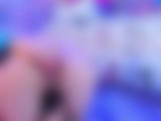 Live cam show with AliceBenet - Young Adult on AdultVida.com