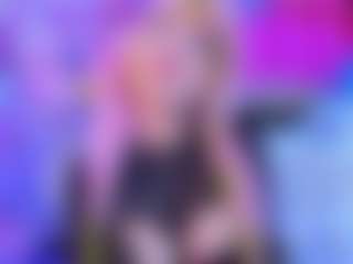 Live cam show with AliceBenet - Latina on Free Soda