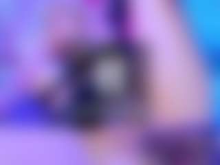 Live cam show with AliceBenet - Dildo on Mixed Magazine Live