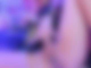 Live cam show with AliceBenet - Creamy on TeamSkeetLive