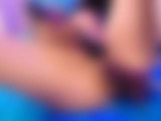 AliceBenet's Live Sex Cam Show