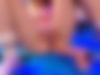 AliceBenet's Live Sex Cam Show