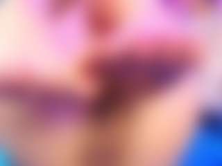 AliceBenet's Live Sex Cam Show