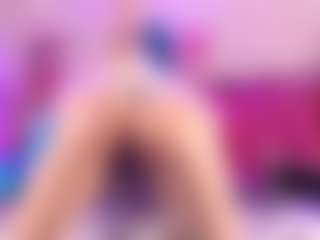 Live cam show with AliceBenet - Red Hair Lush on Camsoda