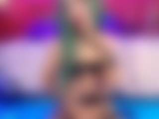 Live cam show with AliceBenet - Natural on Camming Site