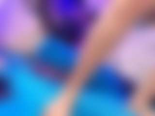 AliceBenet's Live Sex Cam Show