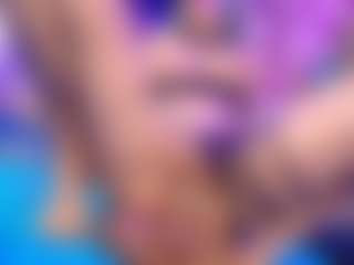 AliceBenet's Live Sex Cam Show