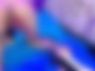 Live cam show with AliceBenet - Public on slutload