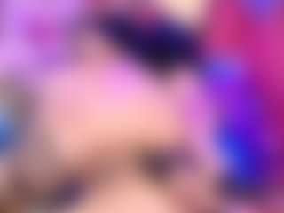 Live cam show with AliceBenet - Shaved Pussy Teen (18+) on hornycams.live
