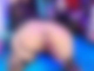 AliceBenet's Live Sex Cam Show